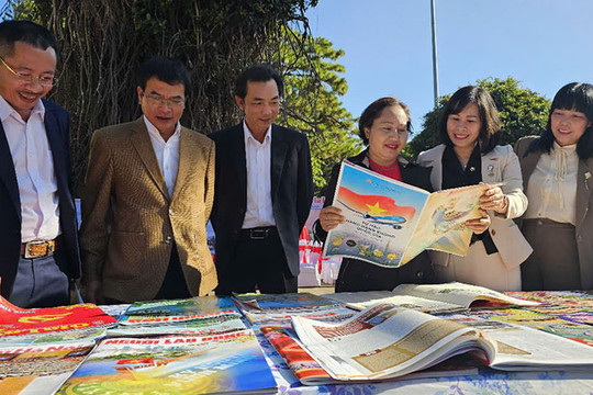 Gia Lai khai mạc Hội báo Xuân Ất Tỵ 2025