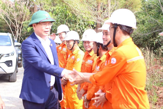 Khơi dậy ý chí, khát vọng vươn lên, xây dựng Đắk Nông phát triển nhanh, bền vững