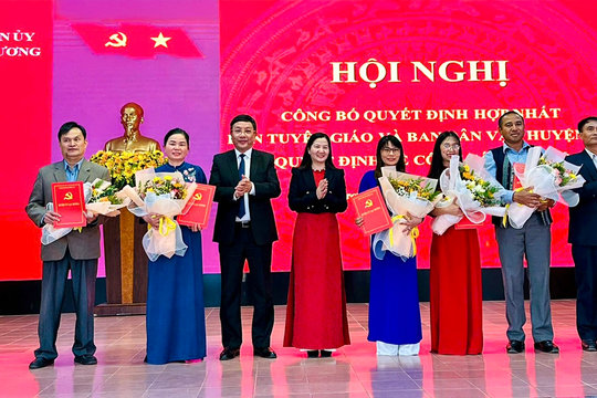 Lạc Dương: Công bố quyết định hợp nhất Ban Tuyên giáo và Ban Dân vận Huyện ủy