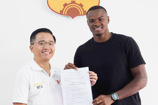 HAGL chiêu mộ tiền đạo ngoại 3 năm chỉ ghi 7 bàn ở V.League