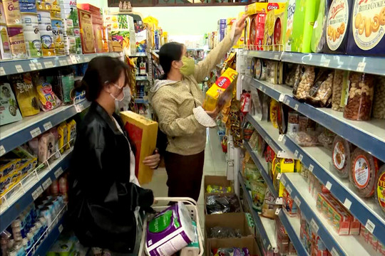 Hàng hoá tết tại Đắk Nông dồi dào, sức mua tăng cao