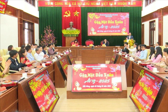 Văn phòng UBND tỉnh Đắk Nông gặp mặt đầu Xuân Ất Tỵ năm 2025