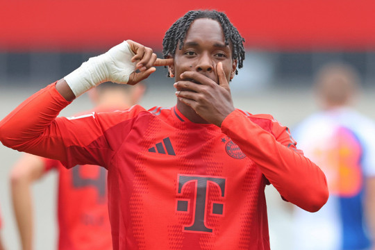 Đánh bại MU và Chelsea, Tottenham mượn thành công Mathys Tel