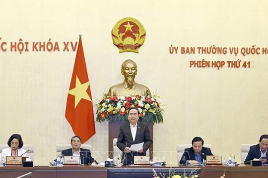 Phiên họp thứ 42 của Ủy ban Thường vụ Quốc hội khai mạc ngày 5/2