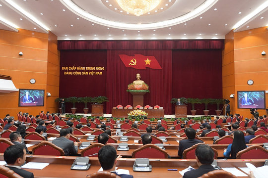Để Đảng hoàn thành sứ mệnh "người cầm lái vĩ đại"