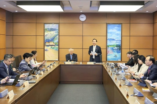 Bí thư Tỉnh ủy, Trưởng Đoàn ĐBQH Đắk Nông Ngô Thanh Danh chủ trì Tổ thảo luận số 3