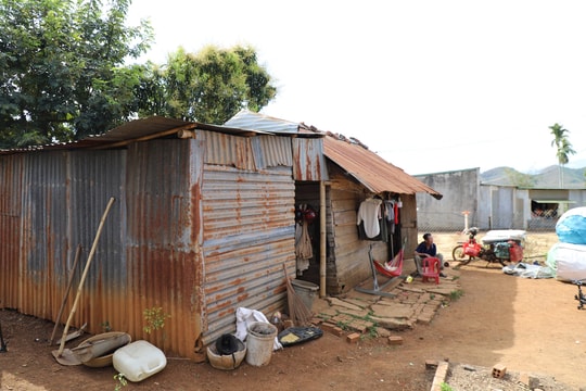 Hộ nghèo Krông Nô háo hức ngóng trông xóa nhà tạm