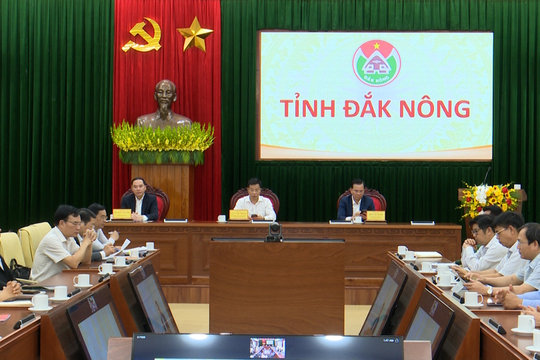 Cần có bước đột phá để nền kinh tế tăng tốc và vươn lên