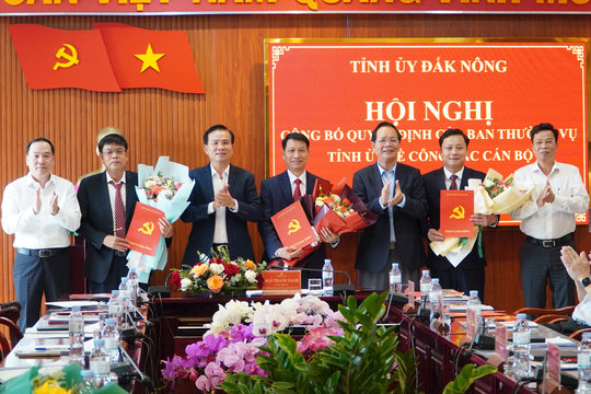 Đắk Nông công bố 3 quyết định điều động, phân công, bổ nhiệm cán bộ
