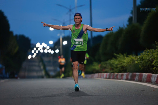 Trang phục và giày khi tham gia marathon của các runners Đắk Nông