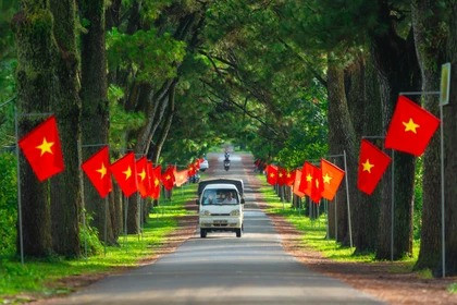 "Đất nước trọn niềm vui" là chủ đề chương trình nghệ thuật đặc biệt kỷ niệm 50 giải phóng tỉnh Gia Lai