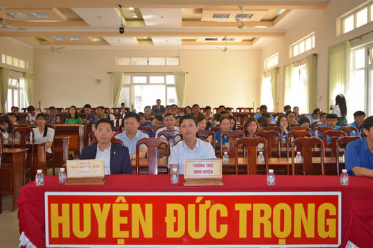 Đức Trọng: Phát động Tháng gửi tiết kiệm chung tay vì người nghèo