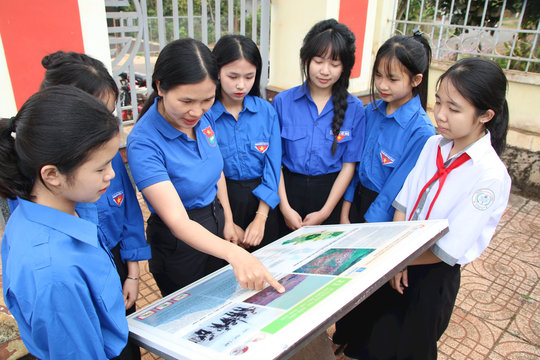 Tuổi trẻ Đắk Mil tự hào tiếp bước cha anh