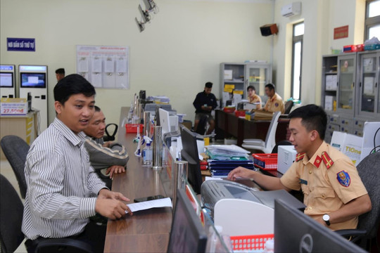 10 ngày đầu tiên công an cấp, đổi giấy phép lái xe