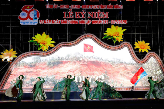 Chương trình nghệ thuật “Tự hào Đức Lập anh hùng”