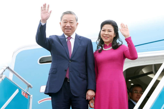 Tổng Bí thư Tô Lâm và Phu nhân lên đường thăm cấp Nhà nước Indonesia, thăm chính thức Ban Thư ký ASEAN và thăm chính thức Singapore