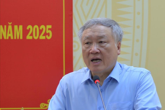 Phó thủ tướng Nguyễn Hòa Bình: 'Đất nước vươn mình thì từng đảng viên phải vươn mình'