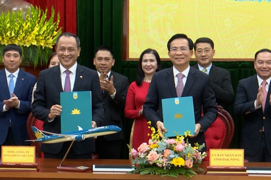 Đắk Nông và Tổng công ty Hàng không Việt Nam ký kết biên bản hợp tác