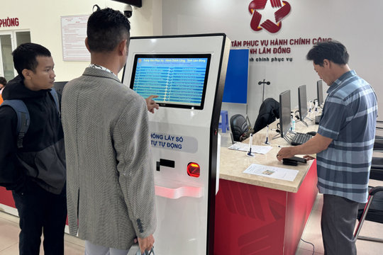 Đơn giản hoá thủ tục hành chính, đột phá phát triển khoa học công nghệ