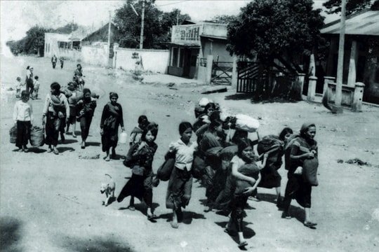 Những ngày tháng Ba 50 năm trước