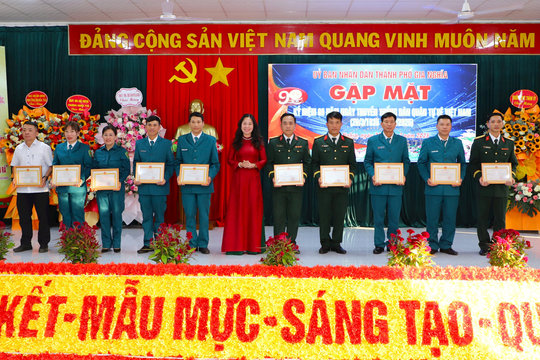 TP. Gia Nghĩa gặp mặt kỷ niệm 90 năm Ngày truyền thống Dân quân tự vệ