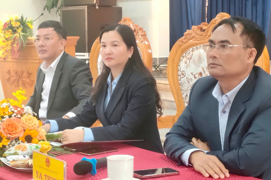 Lạc Dương: Gặp mặt nguyên lãnh đạo huyện nhân kỷ niệm 50 năm Ngày Giải phóng Lâm Đồng