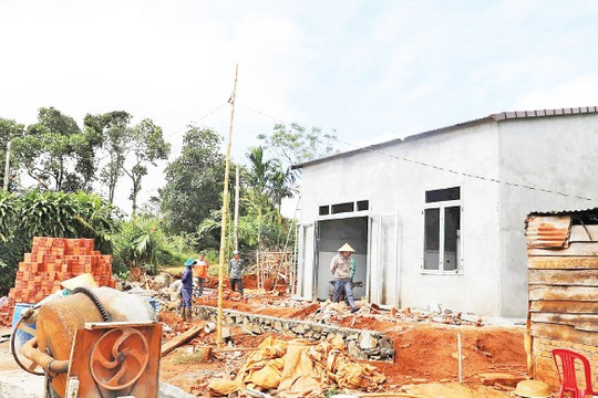 Đắk Nông chung tay xóa nhà dột nát