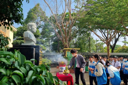 Nhớ về cội nguồn và khơi dậy niềm tự hào dân tộc cho thế hệ trẻ