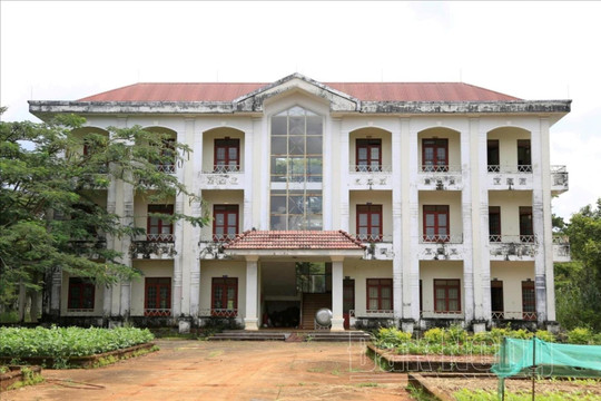 Loạt bài 4 kỳ: Lãng phí tài sản công