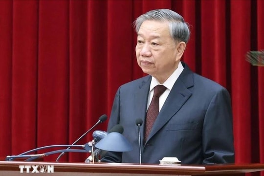 Hội nghị 11 Ban Chấp hành Trung ương Đảng khóa XIII cho ý kiến về 15 nội dung