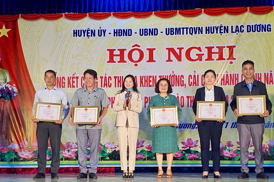 Lạc Dương tổng kết công tác thi đua, khen thưởng và cải cách hành chính năm 2024