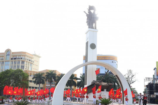 Biểu tượng hòa bình ở xứ sở cà phê
