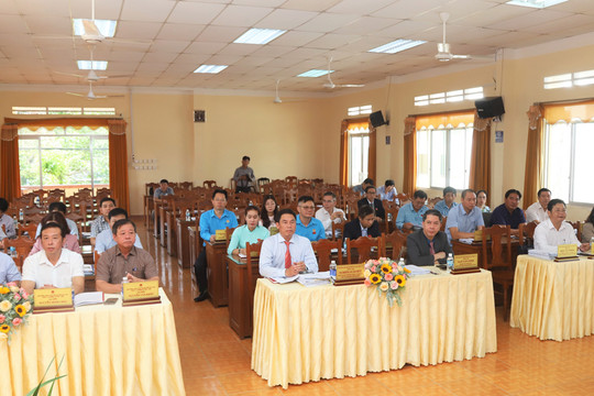 HĐND TP Bảo Lộc thông qua nghị quyết tán thành chủ trương sắp xếp đơn vị hành chính cấp tỉnh và cấp xã