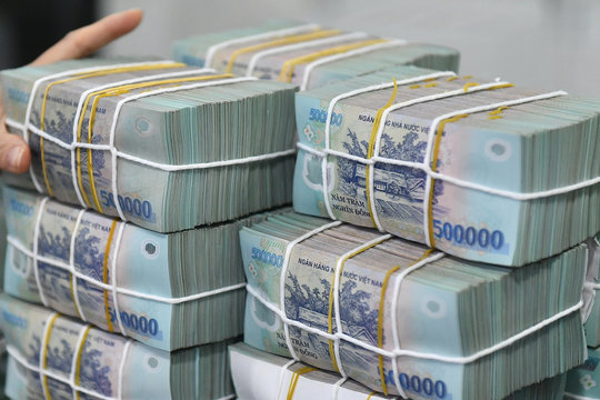 Lãi suất ngân hàng hôm nay 25/4/2025: Kỳ hạn 12 tháng ngân hàng nào cao nhất?