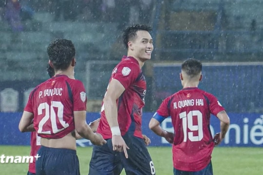 CLB Công an Hà Nội kỷ niệm chiến thắng 30/4 với tấm vé vào chung kết Shopee Cup