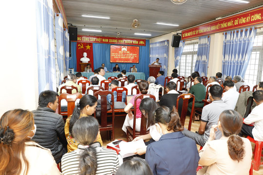 Đại biểu HĐND 2 cấp tiếp xúc cử tri tại xã Quảng Sơn