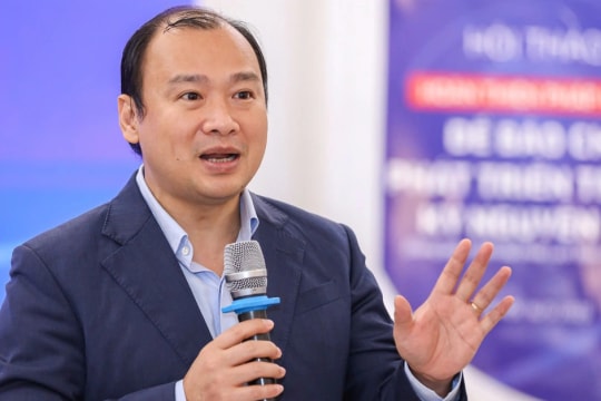 Đề xuất cấm trang thông tin điện tử tổng hợp, mạng xã hội tự sản xuất và phát tin bài như báo chí