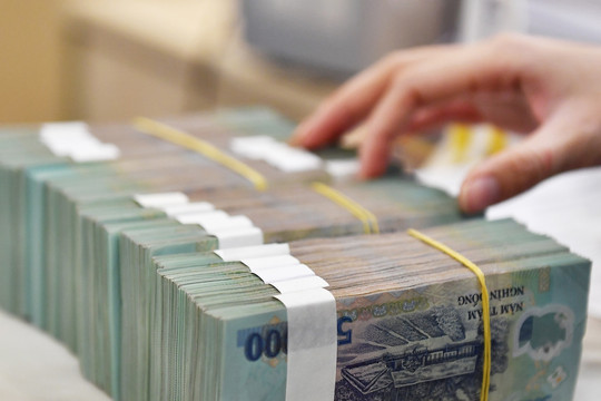 Lãi suất ngân hàng hôm nay 19/5/2025 tăng lãi suất huy động kỳ hạn ngắn