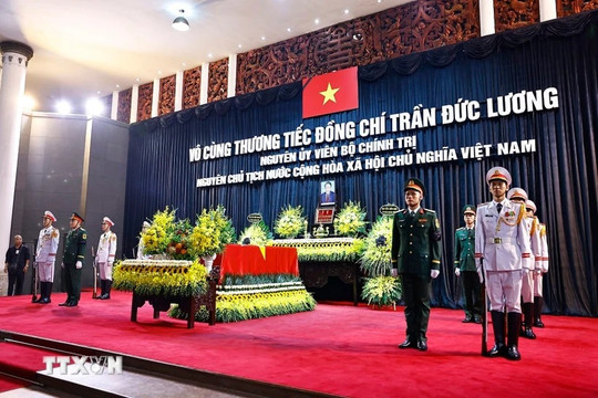 Cử hành trọng thể Lễ Quốc tang nguyên Chủ tịch nước Trần Đức Lương
