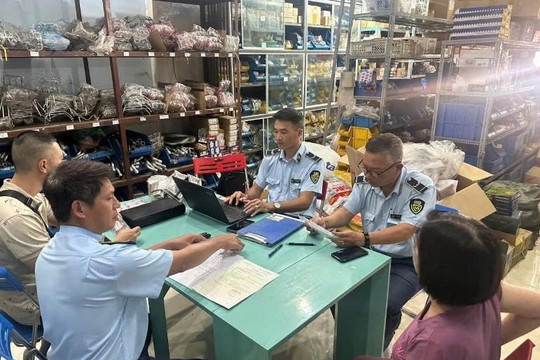 Mạnh tay với hàng giả, hàng nhái