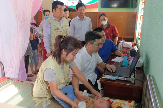 Khám tim miễn phí, trao yêu thương đến trẻ em Đắk Nông