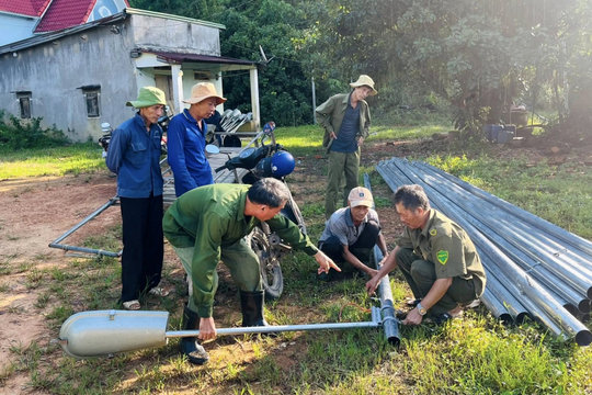 Đạ Huoai: Thanh niên chung tay xây dựng công trình thắp sáng đường quê