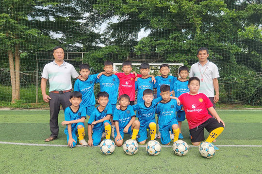 12 cầu thủ U11 Gia Nghĩa tự tin bước vào giải