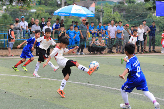 U11 Krông Nô và U11 Tuy Đức: Rượt đuổi hấp dẫn, chiến thắng nghẹt thở