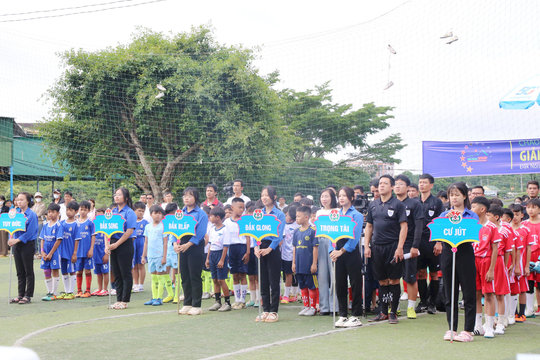 Hình ảnh khai mạc Giải Bóng đá U11 – Cúp Báo Đắk Nông năm 2025