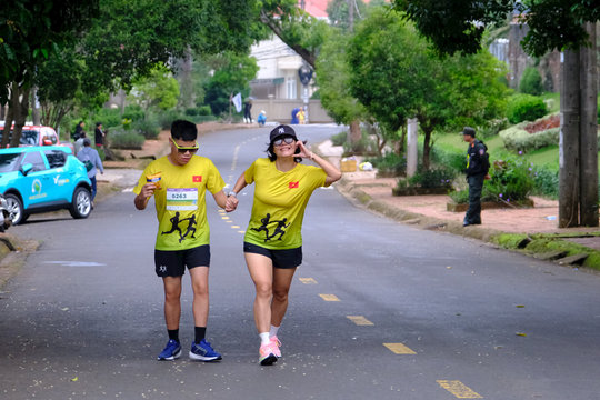 Khoảnh khắc ấn tượng Giải Đắk Nông Marathon 2025 - Chinh phục Nam Tây Nguyên