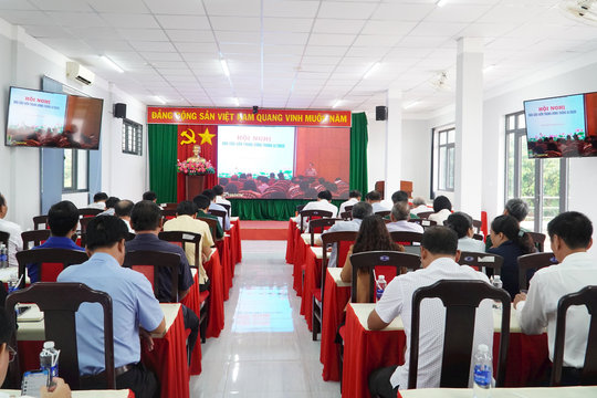 Hội nghị báo cáo viên Trung ương tháng 6/2025