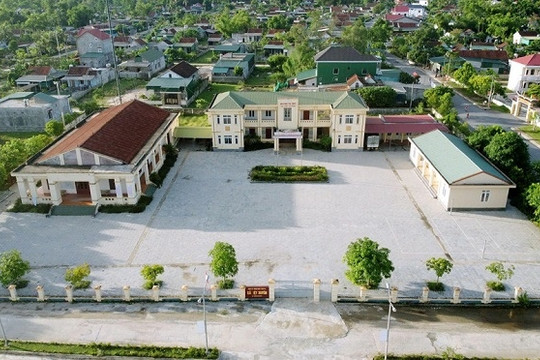 Thủ tướng chỉ thị sắp xếp trụ sở cơ quan hành chính dôi dư làm cơ sở y tế và trường học (Chỉ thị 17/CT-TTg)