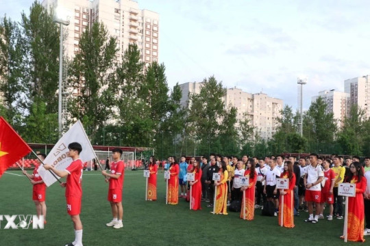 Bóng đá gắn kết cộng đồng người Việt tại Nga