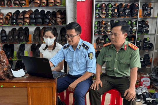 Đắk Nông mở đợt cao điểm truy quét hàng lậu, hàng giả